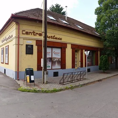 Appartement Central Apartman Gyula